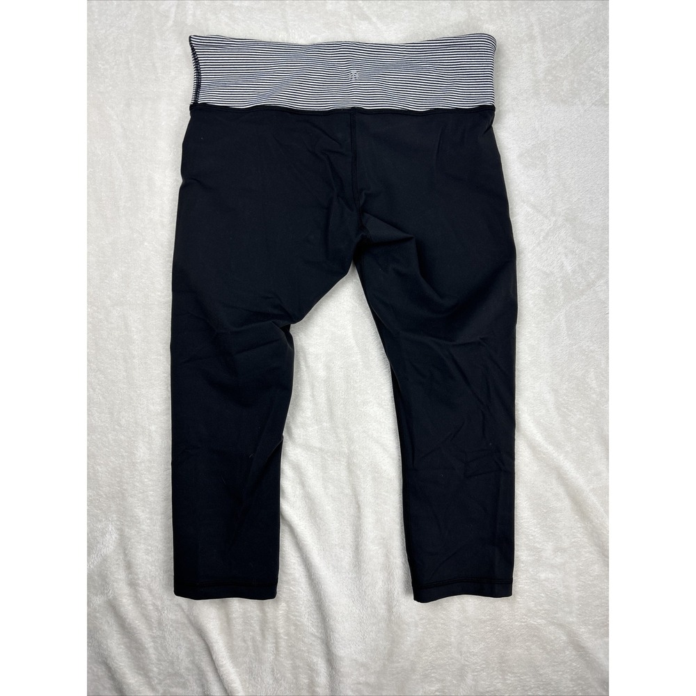 Lululemon Stretch Pants Leggings Split Crop Hem Capri Black Yoga Athletica Sz 10 - Picture 8 of 8